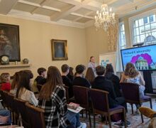 PXL 20250327 102038467